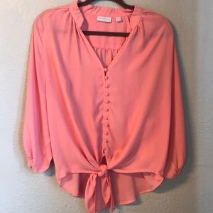 New York & Co tie-front top L